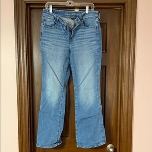 American Eagle Outfitters Women's Flare Jeans in Light Blue